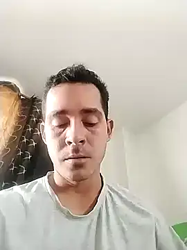 Gabriel leon33 online show from April 2026 06:53:02 PM