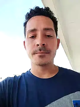 Gabriel leon33 online show from April 2026 07:42:01 PM