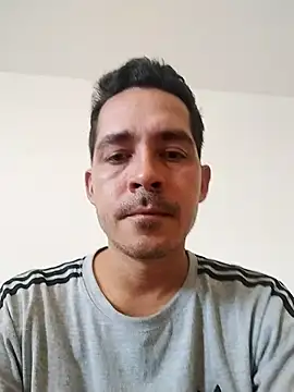 Gabriel leon33 online show from April 2026 02:35:02 PM