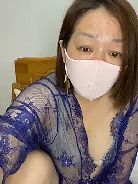 Cherry 258 online show from April 2026 05:17:02 PM