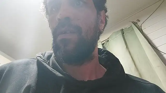Snapshot of VladTepeslll chatting on May 2026 03:50:01 AM VladTepeslll online show from May 2026 03:50:01 AM