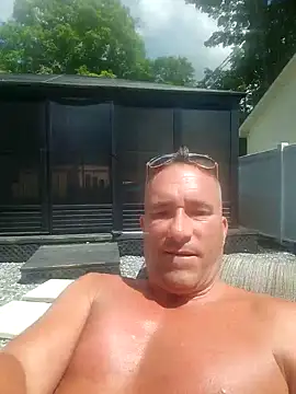 Snapshot of Cutecamboy4you chatting on June 2026 06:28:01 PM Cutecamboy4you online show from June 2026 06:28:01 PM