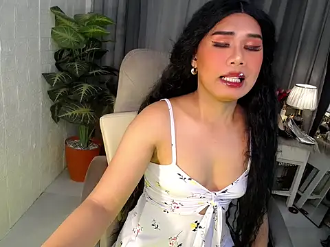 Yourgorgeousmarge online show from April 2026 02:04:02 AM