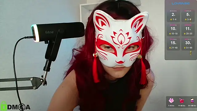 Snapshot of x_kitsune_x chatting on April 2026 02:13:01 PM x kitsune x online show from April 2026 02:13:01 PM