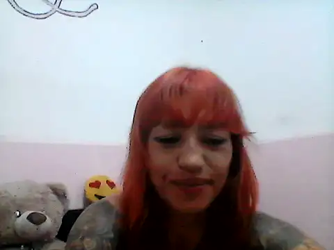 Snapshot of veronicaqueenxxx chatting on April 2026 04:25:02 AM veronicaqueenxxx online show from April 2026 04:25:02 AM