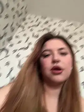 Snapshot of Soft_lonsss chatting on April 2026 08:30:01 AM Soft lonsss online show from April 2026 08:30:01 AM