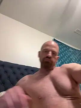Snapshot of whitelioncody chatting on May 2026 01:02:01 AM whitelioncody online show from May 2026 01:02:01 AM