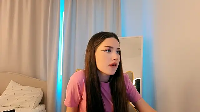 Snapshot of noonespyed chatting on April 2026 04:41:02 AM noonespyed online show from April 2026 04:41:02 AM