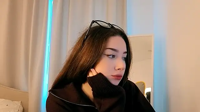 Snapshot of noonespyed chatting on April 2026 05:03:01 AM noonespyed online show from April 2026 05:03:01 AM