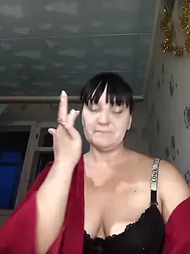 Milashkaqw online show from April 2026 05:19:01 PM