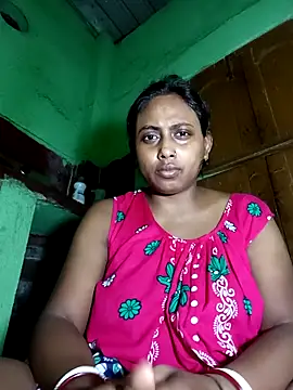 Snapshot of puja560 chatting on April 2026 05:41:02 PM puja560 online show from April 2026 05:41:02 PM