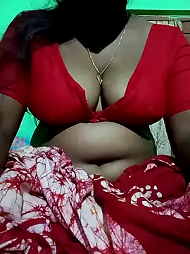 Snapshot of puja560 chatting on April 2026 04:35:01 PM puja560 online show from April 2026 04:35:01 PM