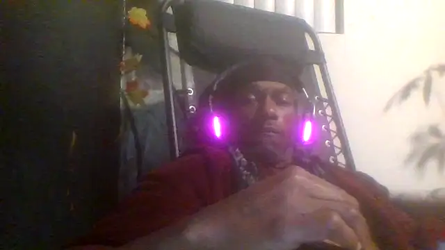 Yourfriendlyneighbor online show from April 2026 10:33:01 AM