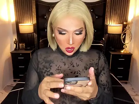 urasianhotfucker online show from April 2026 05:50:02 PM