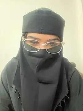 karandeep kaur isback online show from March 2026 10:35:02 AM
