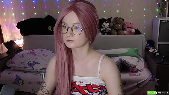 JulietFisher online show from March 2026 04:47:02 AM