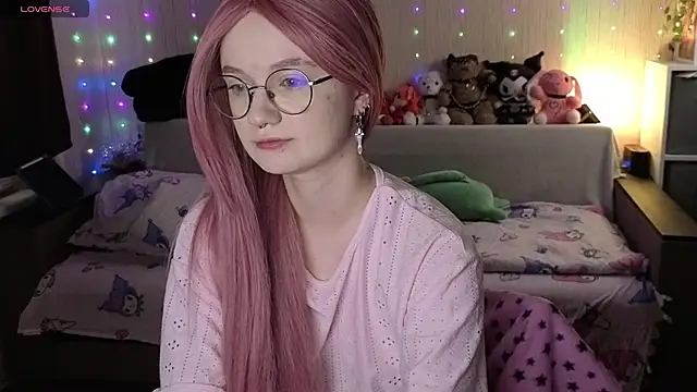 JulietFisher online show from March 2026 04:13:01 AM