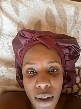 butterflybooty68 online show from March 2026 01:01:01 PM