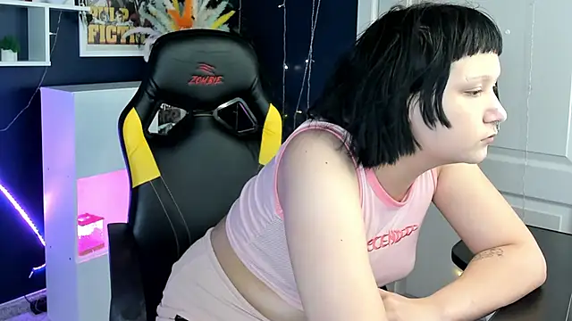 Amelia goth online show from May 2026 11:22:02 AM