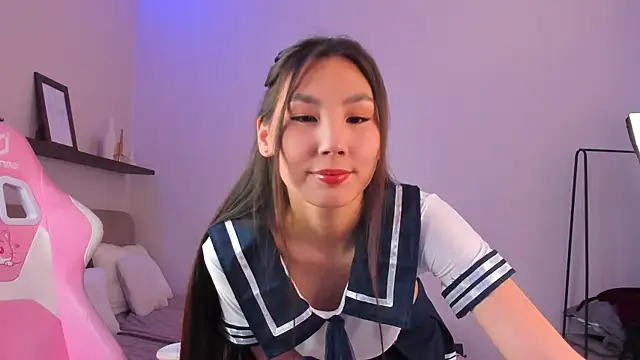 LexieLee online show from May 2026 10:01:01 AM