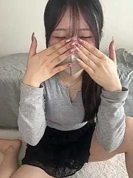 momo chi o0 online show from March 2026 03:19:02 AM