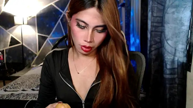 demeterfoxx online show from April 2026 02:15:02 AM