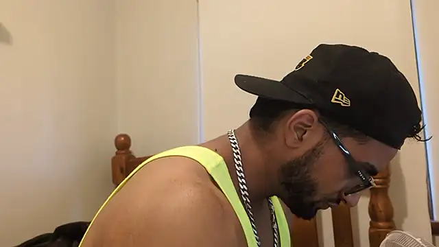 robin103666 online show from March 2026 09:44:01 AM