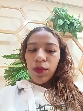 ValerieWoodsl online show from July 2026 06:26:01 PM