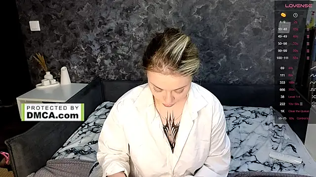 StasyLucke online show from May 2026 04:43:01 AM