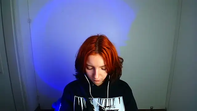 Butterfly Milly online show from May 2026 01:19:02 PM