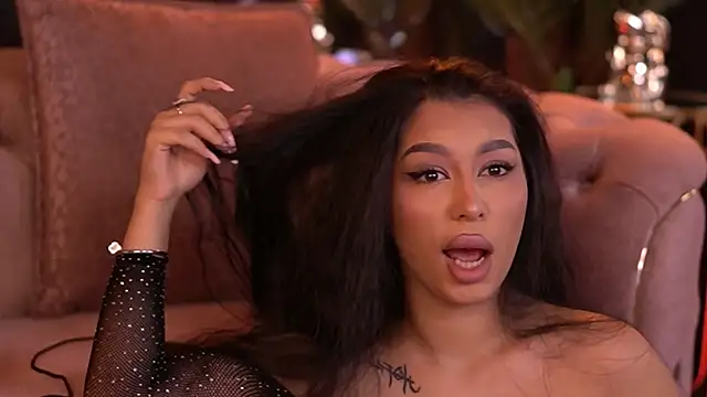 CherrieTeen online show from April 2026 06:03:01 PM