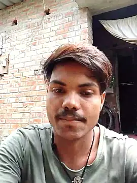 Snapshot of luck00y chatting on June 2026 03:37:01 AM luck00y online show from June 2026 03:37:01 AM