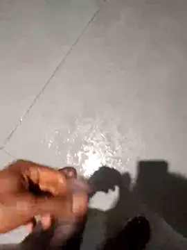 luck00y online show from April 2026 09:59:02 AM