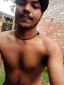 Snapshot of luck00y chatting on July 2026 01:28:02 AM luck00y online show from July 2026 01:28:02 AM
