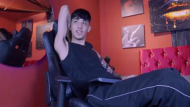 Martony Storm online show from April 2026 03:08:01 PM