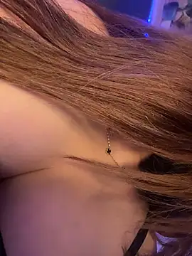 hot malakk online show from July 2026 01:05:02 AM