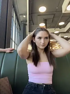 AnitaFly online show from March 2026 11:44:02 AM