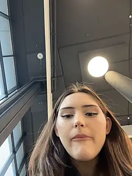 AnitaFly online show from April 2026 11:06:01 AM