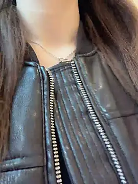 Snapshot of AnitaFly chatting on May 2026 01:30:01 PM AnitaFly online show from May 2026 01:30:01 PM