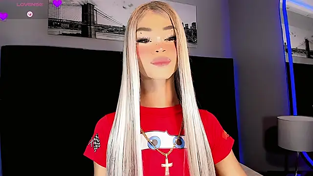 Kornylovee online show from July 2026 09:58:01 PM