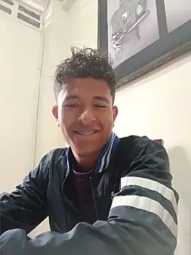 TwoMuchFun11 online show from March 2026 01:13:01 PM