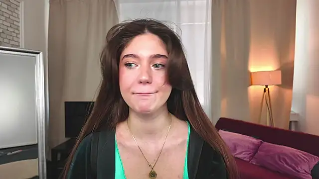 SunnyBloss online show from April 2026 02:19:01 PM