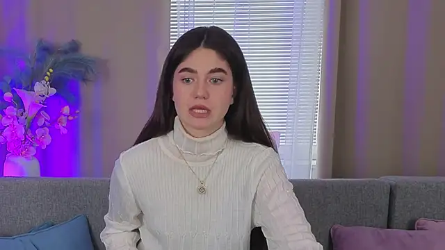 SunnyBloss online show from March 2026 01:45:01 PM