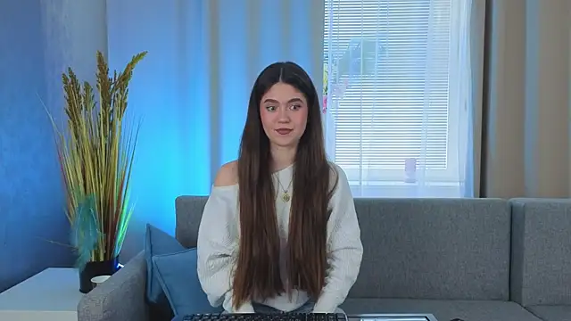 SunnyBloss online show from March 2026 01:20:01 PM