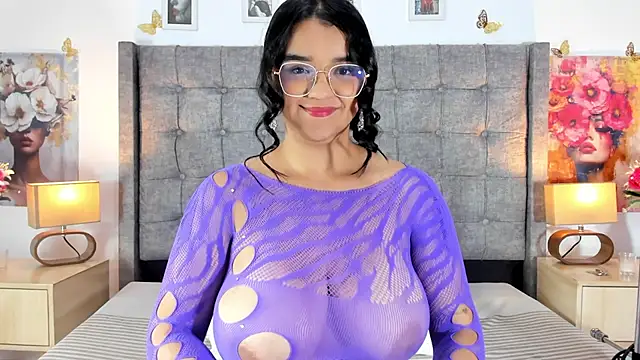SamantaAristizabal2 online show from April 2026 11:06:02 AM