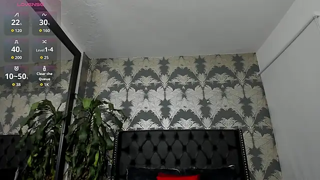 Pamela di angelo online show from April 2026 09:32:02 PM