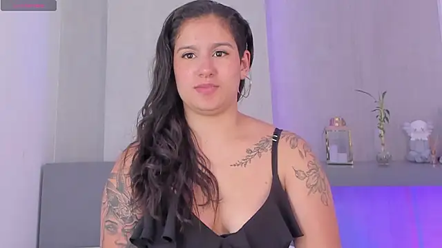 Snapshot of aurarosse_ chatting on March 2026 11:30:02 AM aurarosse online show from March 2026 11:30:02 AM