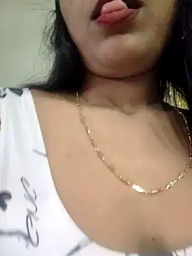 Snapshot of khushi_ji00 chatting on July 2026 02:52:01 AM khushi ji00 online show from July 2026 02:52:01 AM