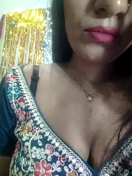 Snapshot of khushi_ji00 chatting on June 2026 07:00:02 PM khushi ji00 online show from June 2026 07:00:02 PM