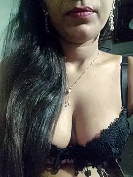 Snapshot of khushi_ji00 chatting on May 2026 09:57:01 PM khushi ji00 online show from May 2026 09:57:01 PM